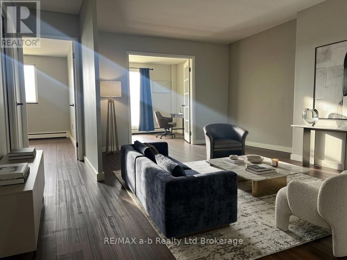 Property Photo:  583 Mornington Avenue 501  ON N5Y 3E9 