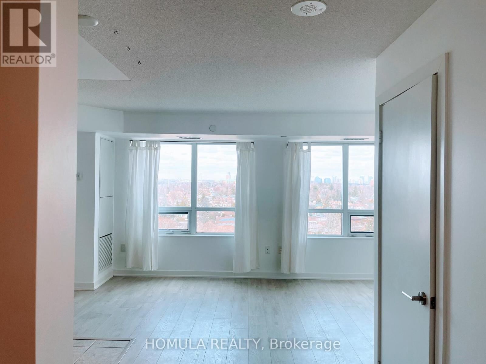 Property Photo:  1346 Danforth Road 1113  ON M1J 0A9 