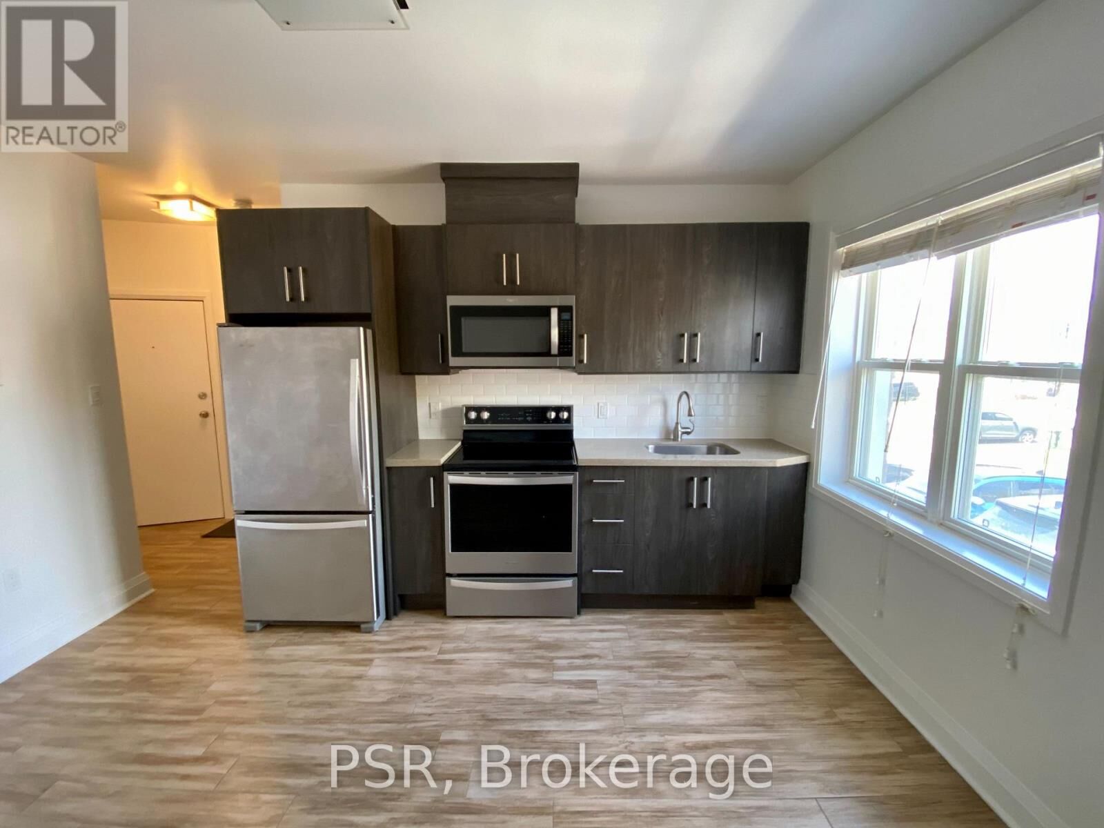 Property Photo:  3110 Lake Shore Boulevard West 3  ON M8V 1L2 