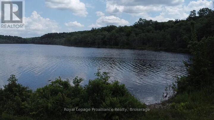 Property Photo:  1033 Waterworth Lane  ON K0H 2M0 