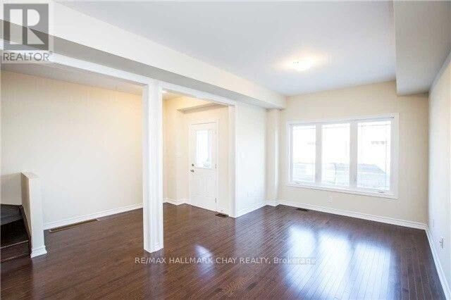 Property Photo: 63 Batteaux Street ON L4M 0K6