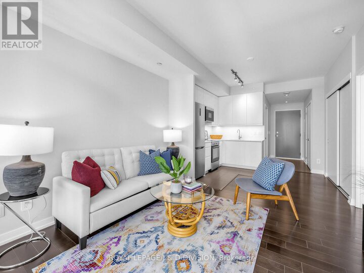 Property Photo:  170 Fort York Boulevard 1008  ON M5V 0E6 