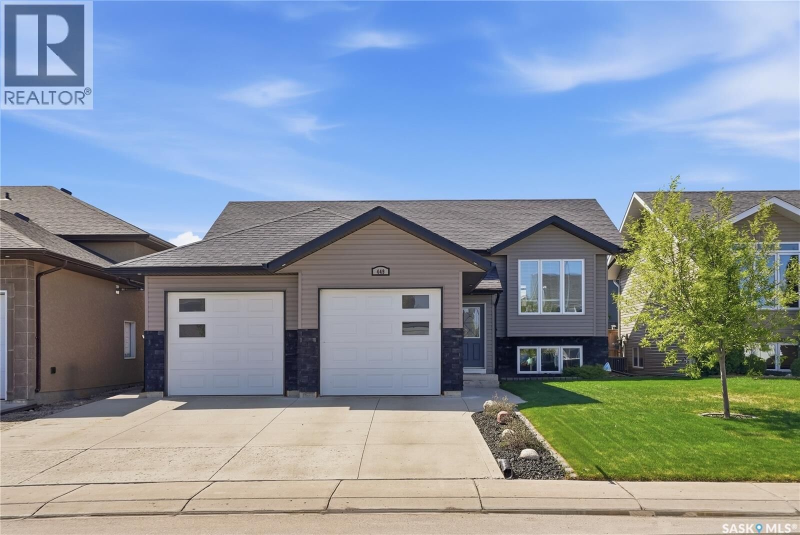 Property Photo: 449 Snead Crescent SK S0K 4S1