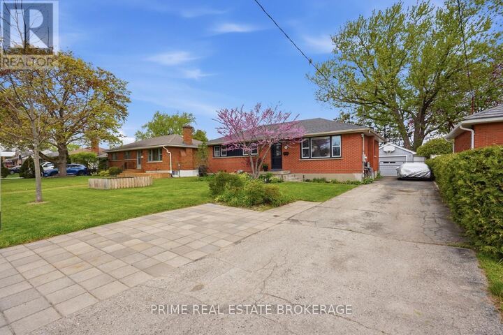 Property Photo: 6734 Beattie Street ON N6P 1A7