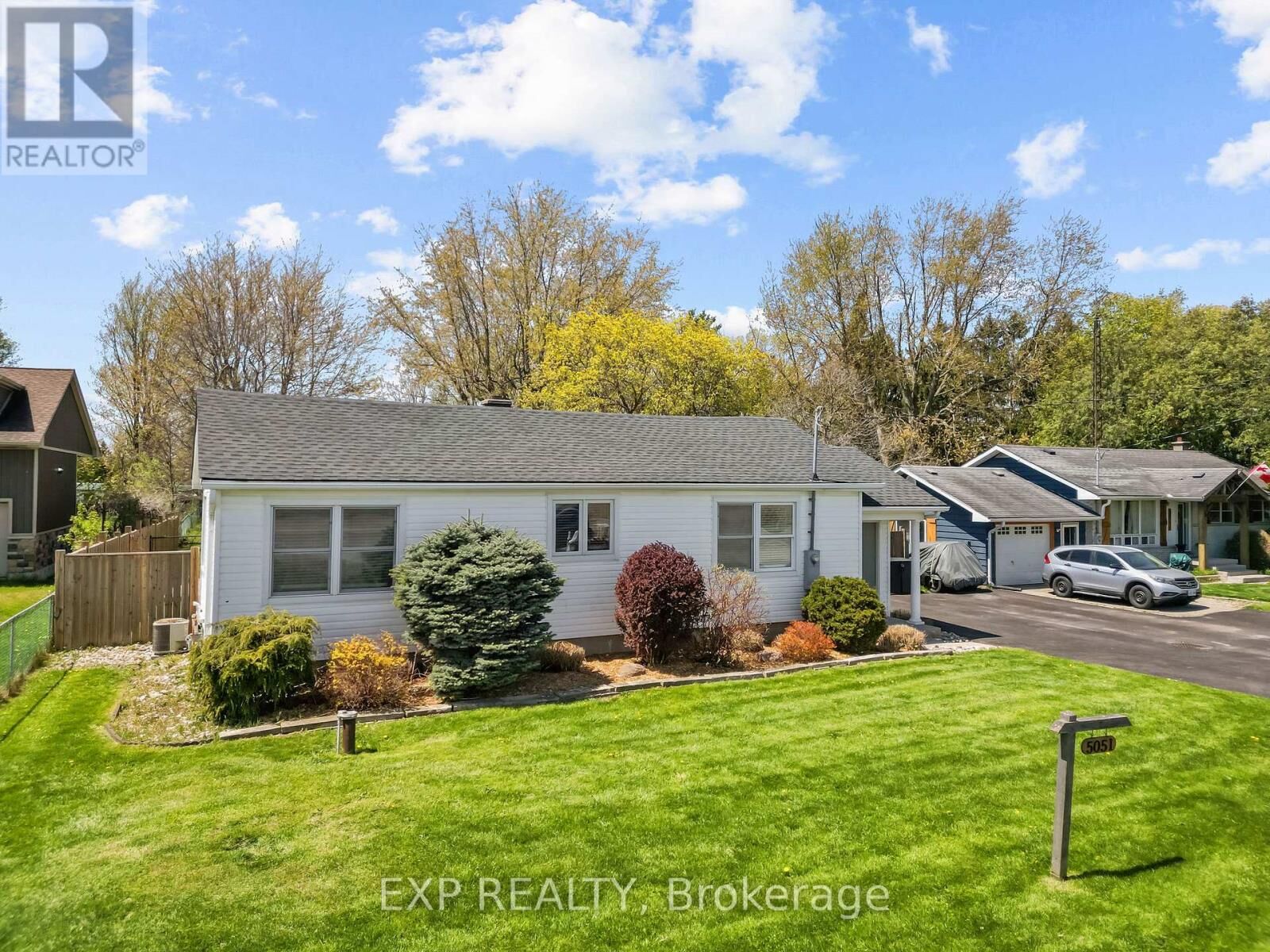 Property Photo: 5051 Wellington Road South ON N6E 3X9