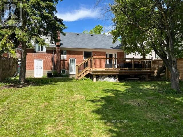 Property Photo:  173 Poyntz Avenue  ON M2N 1J5 