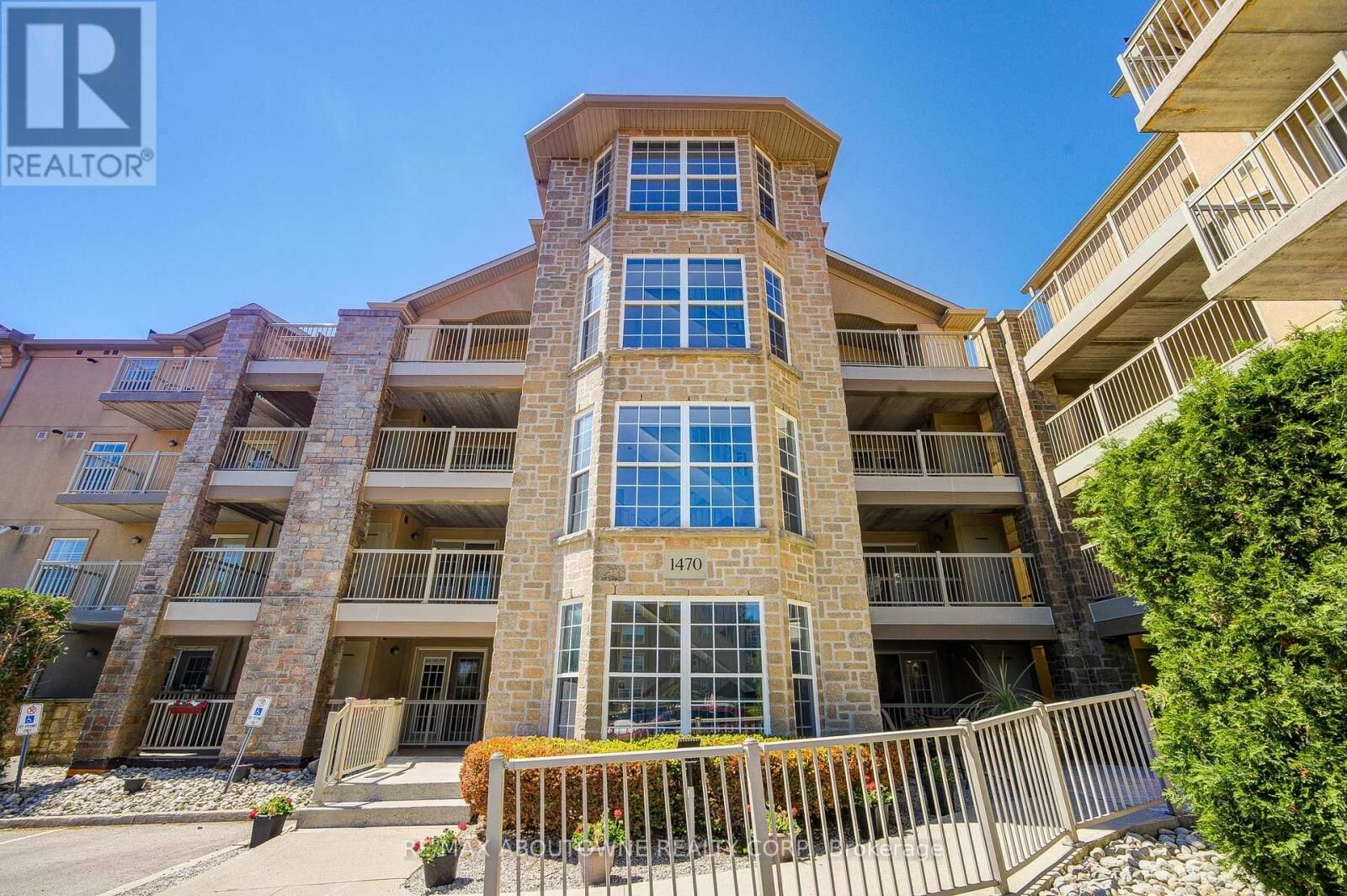 Property Photo:  1470 Bishops Gate 104  ON L6M 4N2 