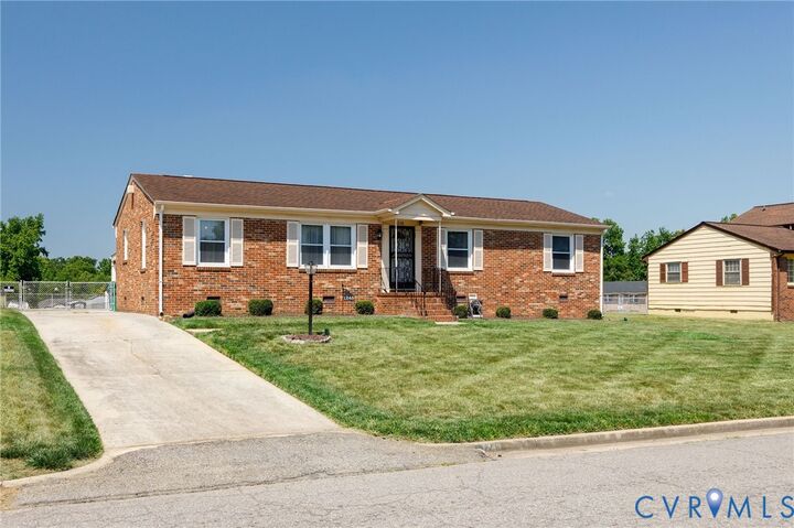 Property Photo:  1248 E Valor Drive  VA 23803 