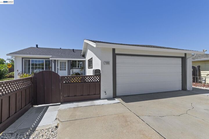 Property Photo: 7995 Peachtree Ave CA 94560