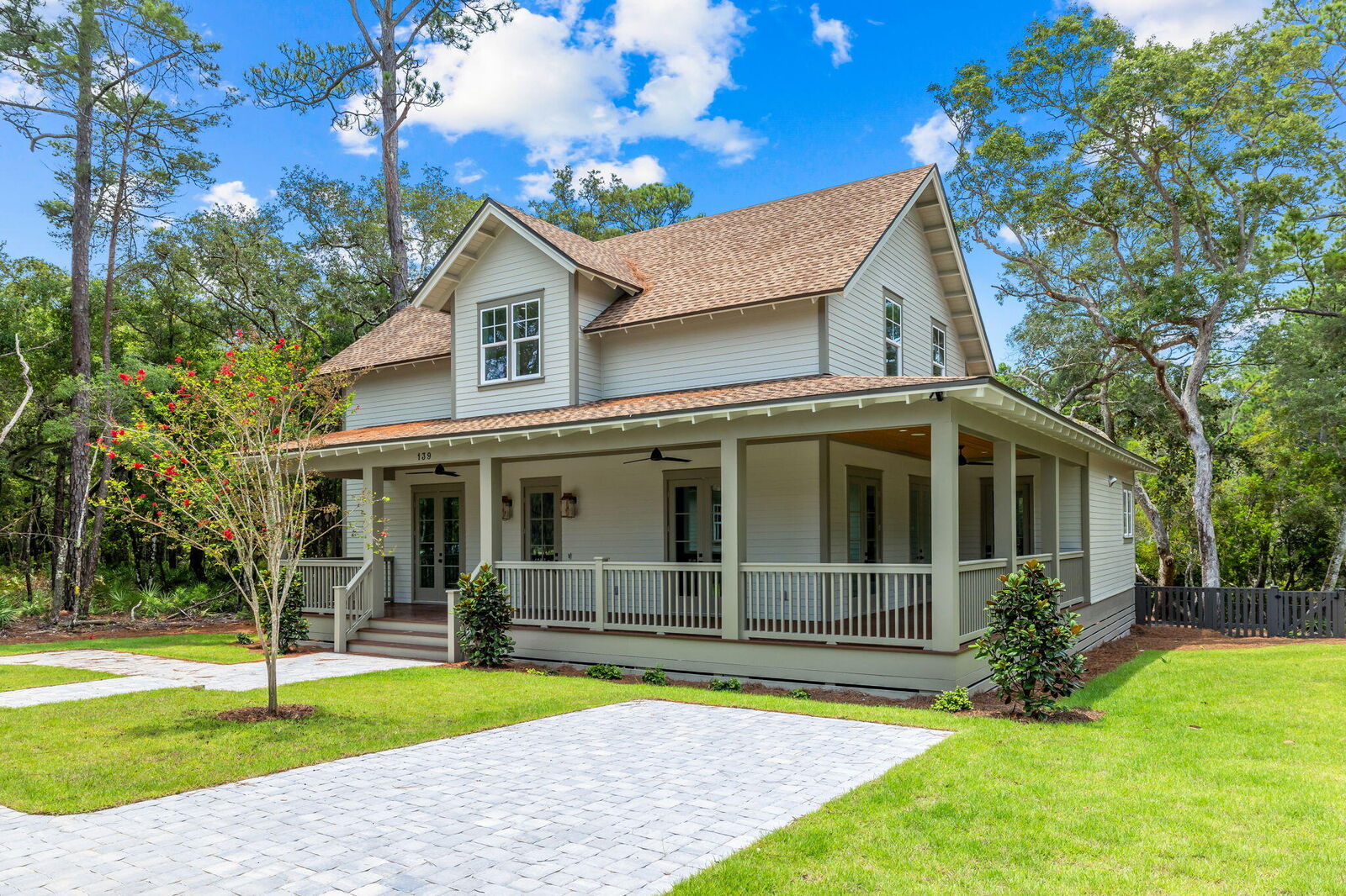 Property Photo: 139 Millstone Drive FL 32459