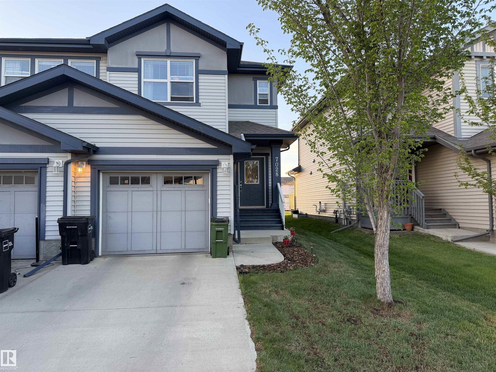 Property Photo:  7028 174 Avenue NW  AB T5Z 0L3 