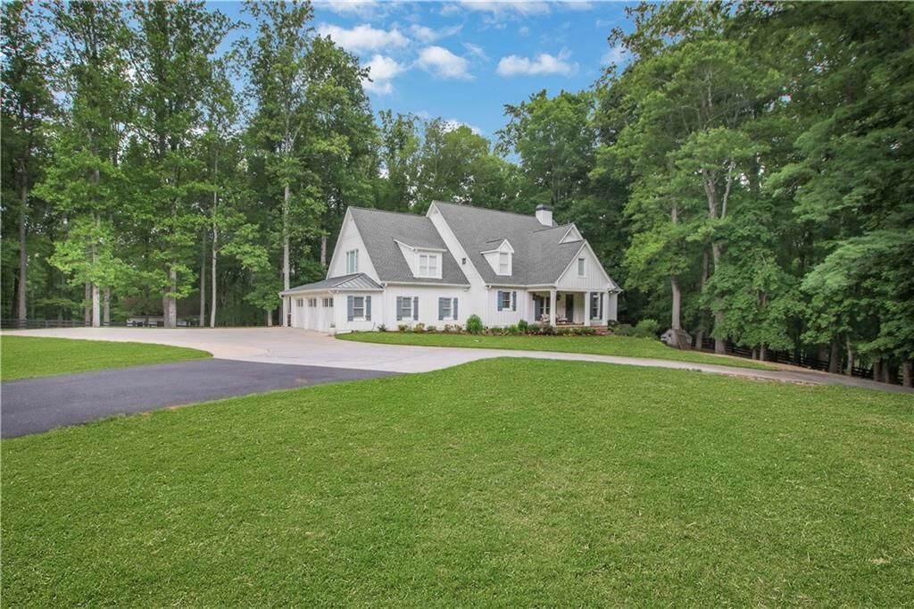 Property Photo: 18568 Birmingham Highway GA 30004