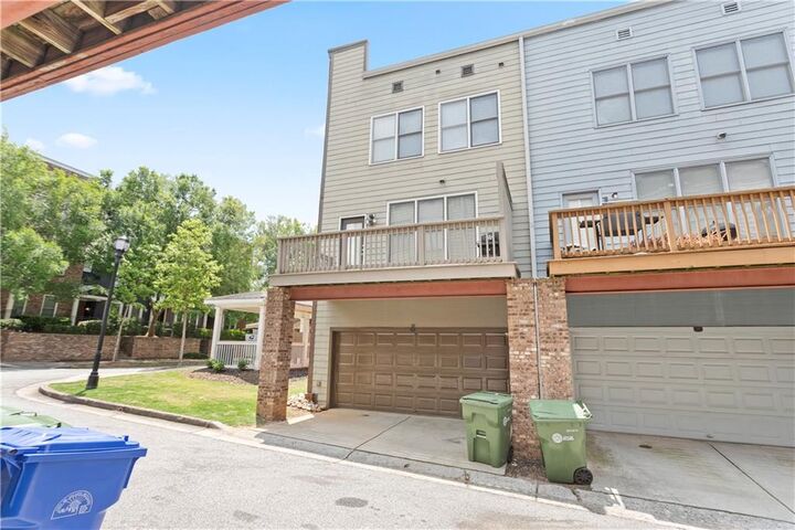 Property Photo:  775 Liberty Commons Drive NW  GA 30314 
