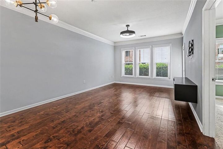 Property Photo: 1850 Cotillion Drive 2102 GA 30338