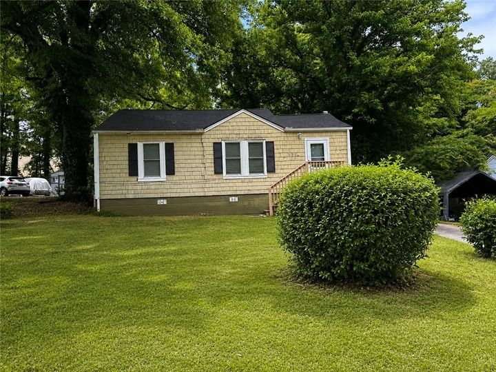 Property Photo: 2173 Castlewood Street GA 30334