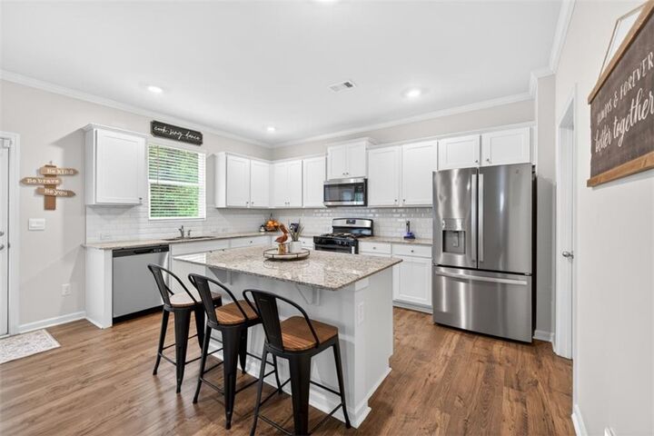 Property Photo:  320 Barnwood Lane  GA 30534 