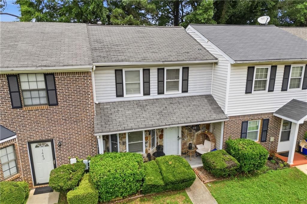 Property Photo: 1445 Springleaf Circle SE GA 30080
