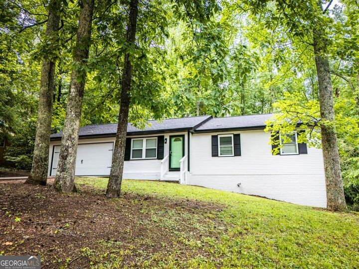 Property Photo:  3091 Beaver Drive  GA 30135 