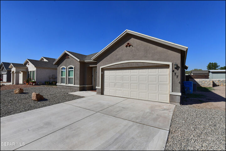 Property Photo:  477 Deserts Drive  TX 79927 