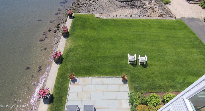 Property Photo: 633 Steamboat Road 5 CT 06830