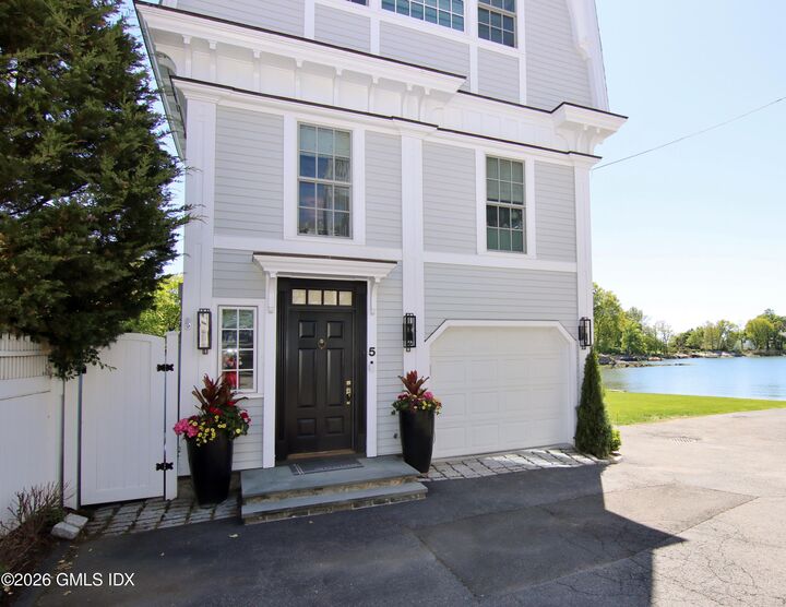 Property Photo:  633 Steamboat Road 5  CT 06830 