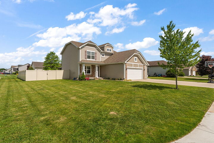 Property Photo:  1167 Kinner Drive  IN 46304 
