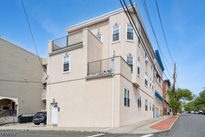 Property Photo:  1 Grant St  NJ 07042 