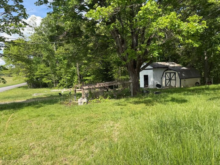 Property Photo: 567 Hundley Rd WV 24931