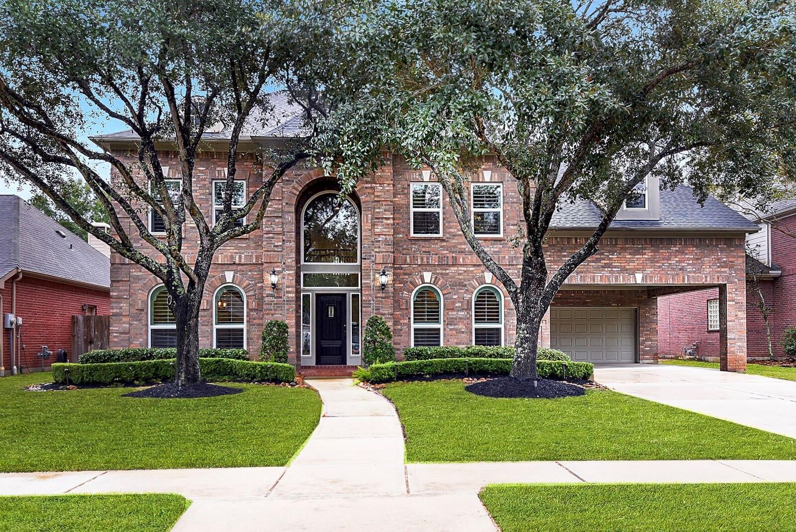 Property Photo: 4115 Luong Field Court TX 77494