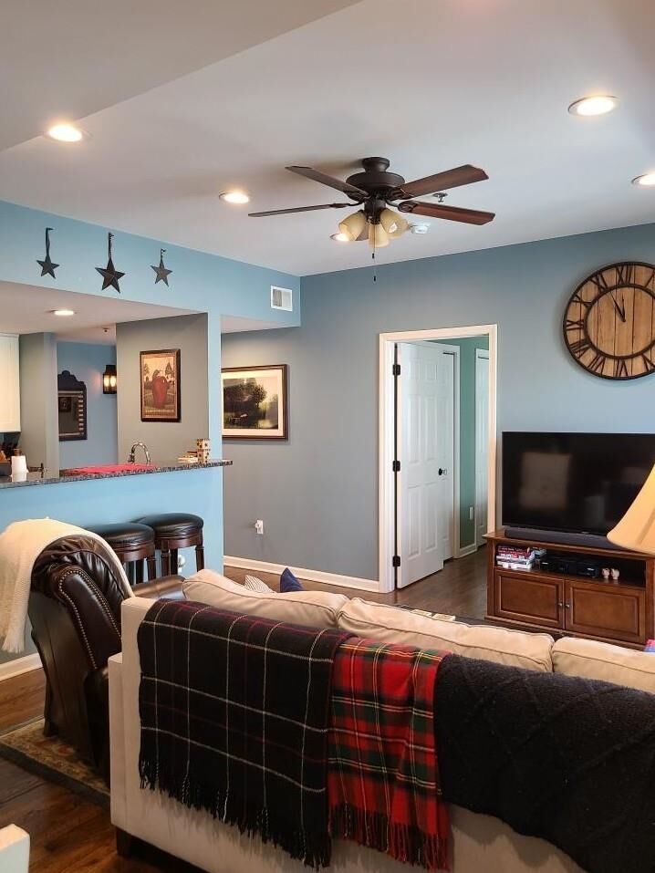 Property Photo: 920 Jefferson St 404 NJ 07030