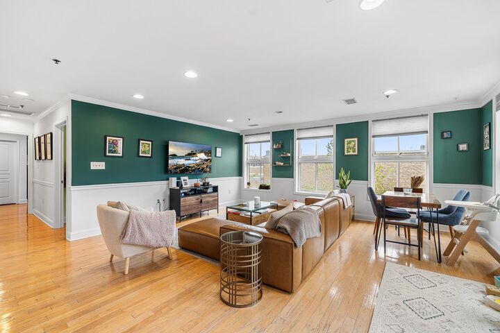 Property Photo: 812 Grand St 424 NJ 07030