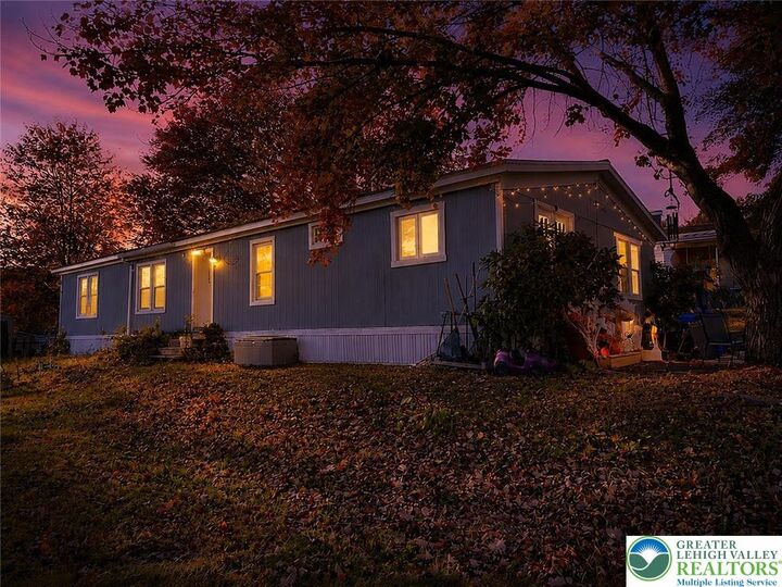 Property Photo:  96 Cheyenne Lane  PA 18235 