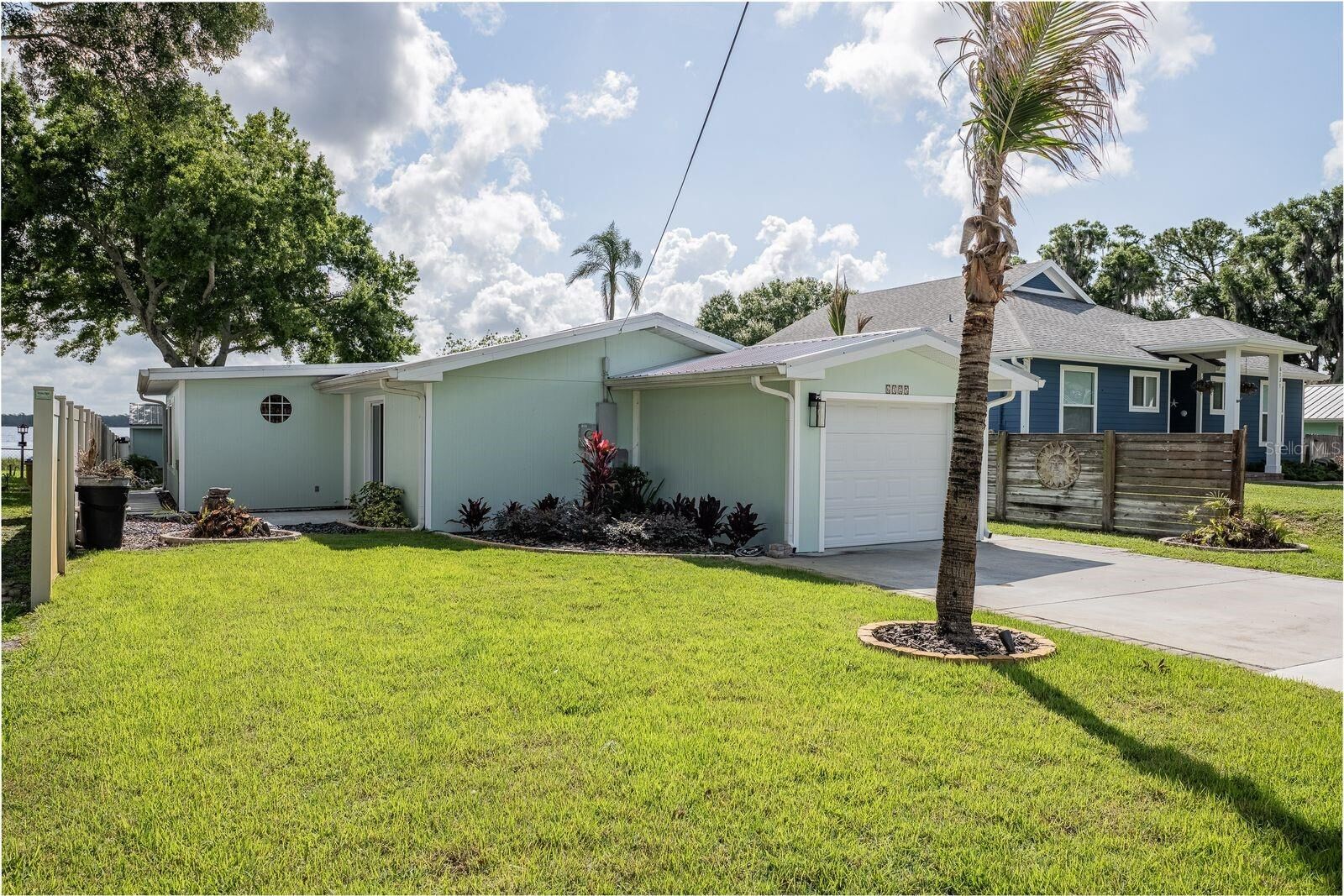 Property Photo:  6125 Lake Lizzie Drive  FL 34771 