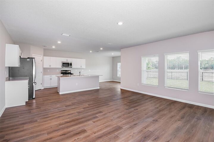 Property Photo:  35417 Arbor Retreat Drive  FL 33525 