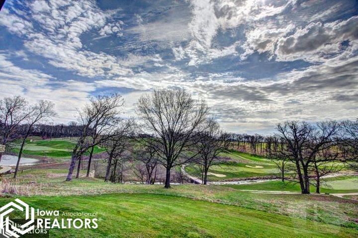 Property Photo:  0 Oak Hills Drive  IA 52601 