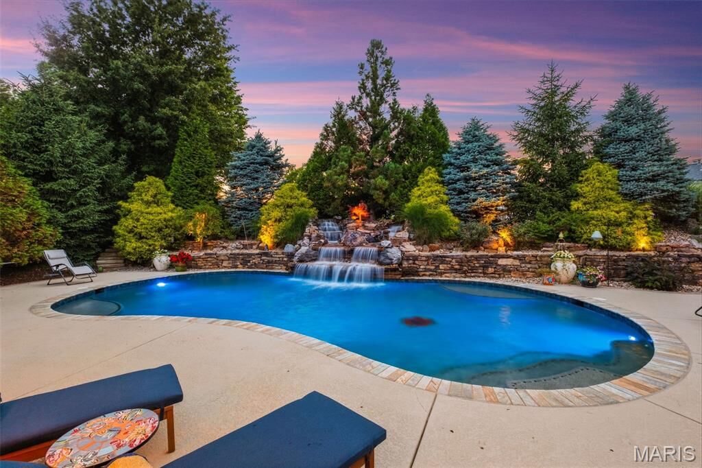Property Photo: 1880 Spring Mill Creek Contract Has A Kick Out MO 63303