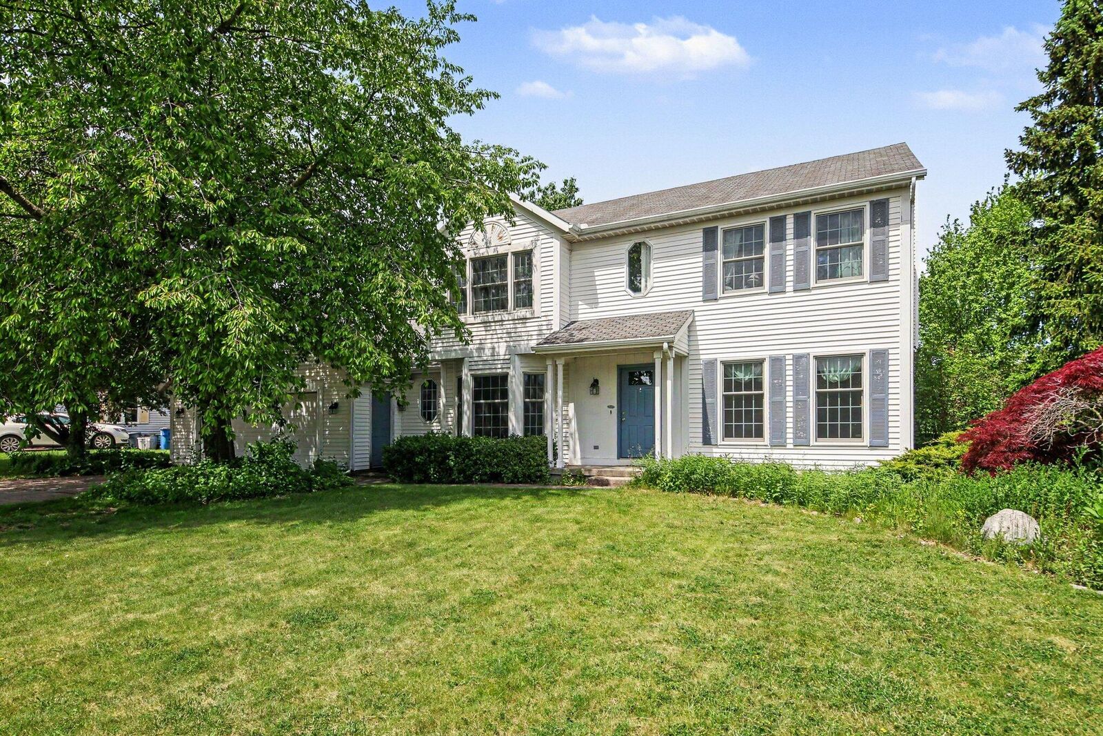 Property Photo:  5337 Ticonderoga Drive SE  MI 49508 