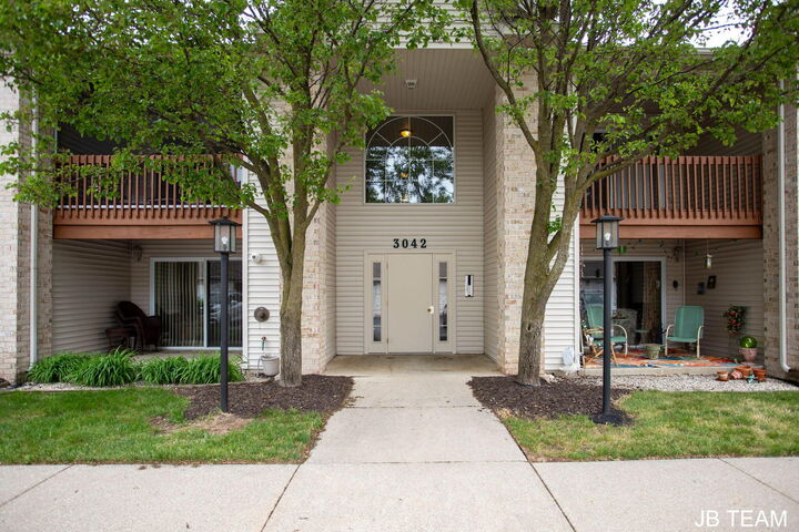 Property Photo: 3042 W Crystal Waters Drive MI 49424