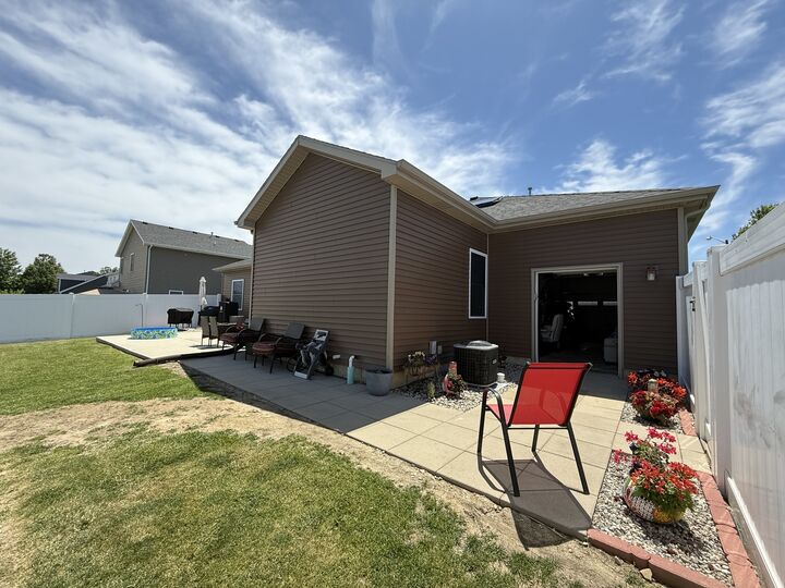 Property Photo:  665 Kathy Drive  IL 60914 