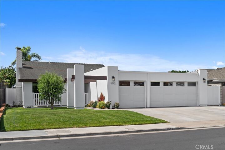 Property Photo:  6562 Dohrn Circle  CA 92647 