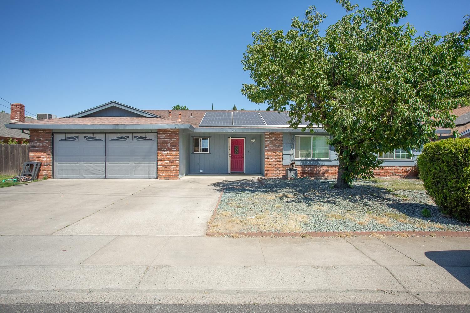 Property Photo: 364 Harding Road CA 95993
