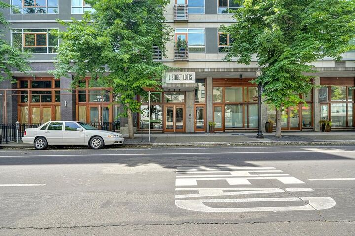 Property Photo:  1818 L Street 810  CA 95811 