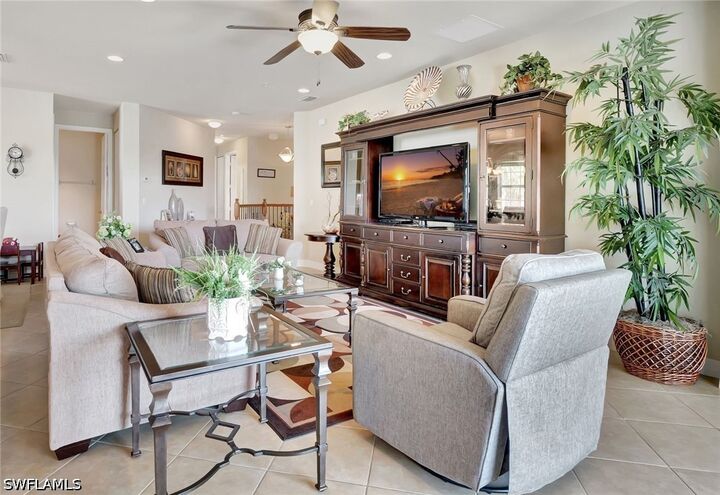 Property Photo: 6548 Monterey Point 204 FL 34105