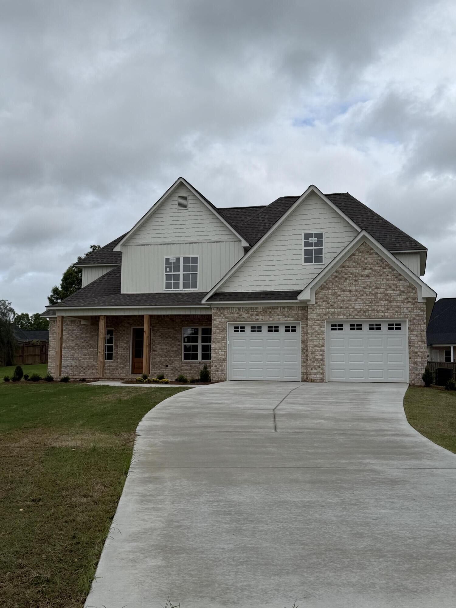 Property Photo:  1068 Scott Place Circle (Lot 6)  MS 38866 
