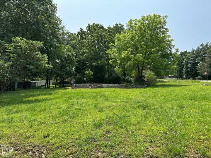 Property Photo: 320 Hazelwood Drive AR 72630