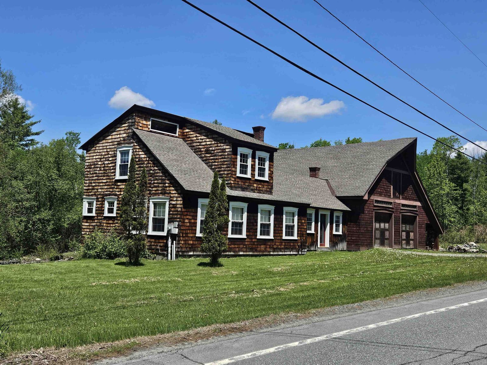 Property Photo: 2199 North Littleton Road NH 03561
