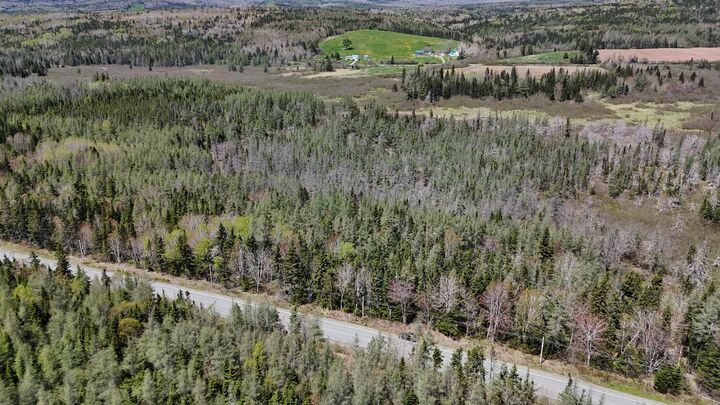 Highway 252 — photo 1