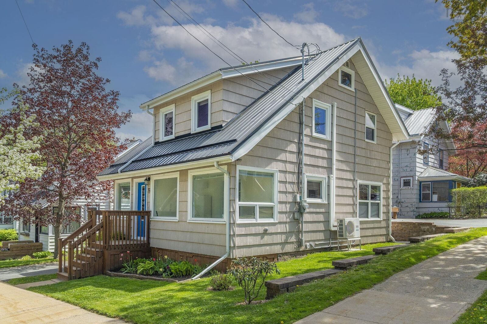 Property Photo: 39 Maple Street NS B3A 1X9