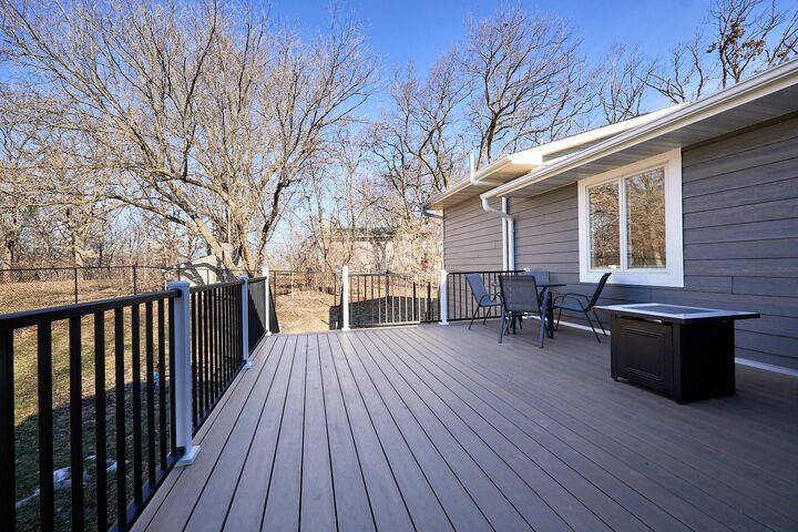 Property Photo:  26580 Woodcrest Drive  MN 55020 