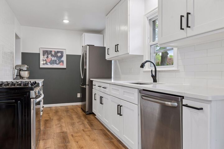 Property Photo:  8721 Columbus Avenue S  MN 55420 